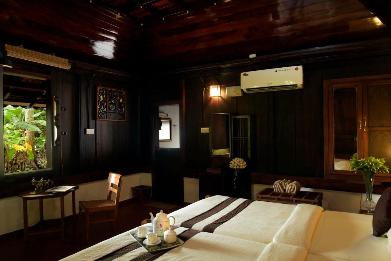 Stayvista At La Riva Heritage Villa With Bicycle Alappuzha 외부 사진